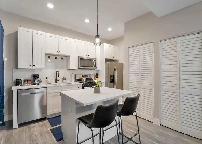 Comfortably Well-furnished 1br Unit In West Loop - Grand Rep * Чикаго